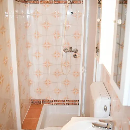 With Parking Space Kampor, Rab - 14998 アパート Kampor